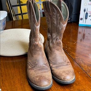 Ariat 29427 Heritage Leather Western Boots